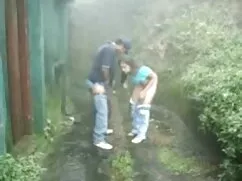 মেয়ে স্রেকস ভিডিও স ...