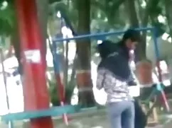 রোবট মেশিন দ্বারা -  ...