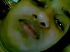 হাতের কাজ, বড়ো পায় ...