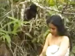 এক মহিলা বহু পুরুষ গ ...