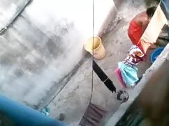 বড় সুন্দরী মহিলা বা ...