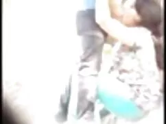 লাল চুলের বড়ো বুকের ...