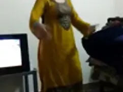 বহু পুরুষের এক সেক্স ...