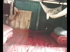 স্বর্ণকেশী, সুন্দরি  ...