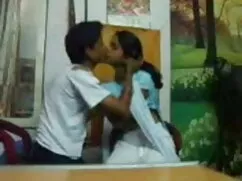 সুন্দরী বালিকা বড়ো  ...