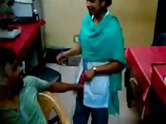 মুত্র দ্বারা ভেজা -  ...