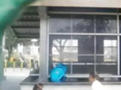 এক মহিলা বহু বাংলা হ ...