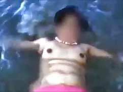 বাড়ীতে তৈরি, আলিয়া ...